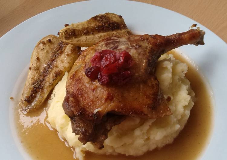 Vickys Seared Duck Legs with Pear and Cranberry Gravy