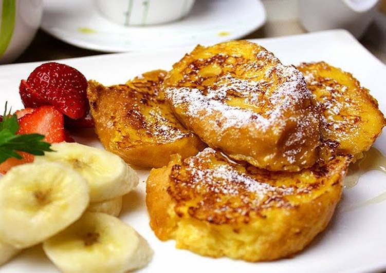 Easy French Toast with Baguettes