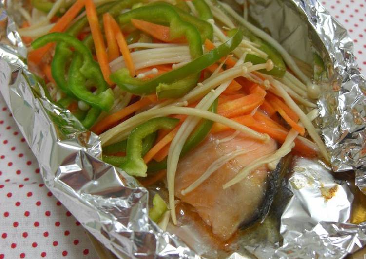 Easy Foil-baked Salmon