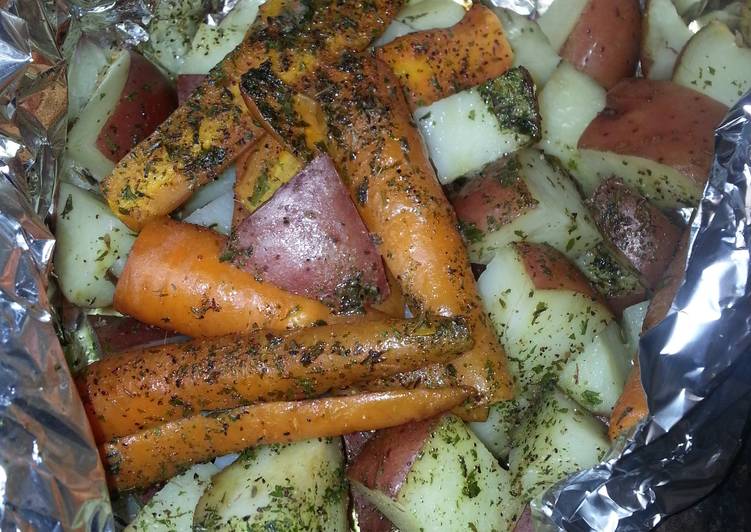 Roasted Potatoes with Carrots