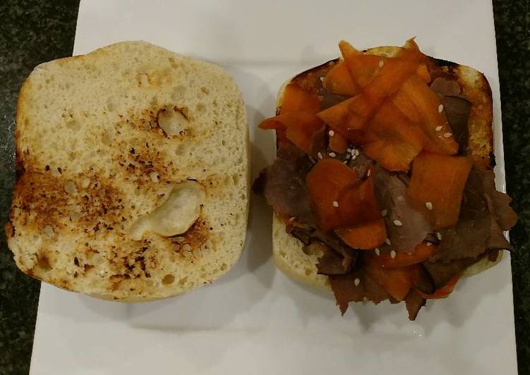 Sandwich: Roast Beef and Carrot