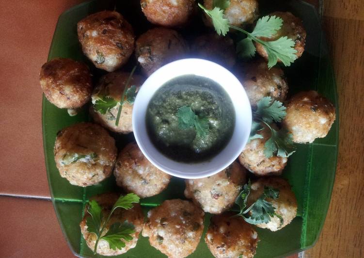 Sago Potatoes balls (Savoury Indian Snack)