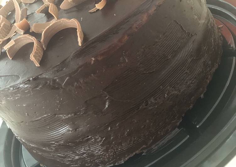Super moist chocolate cake, (tried and tasted and loved) @mubina_18