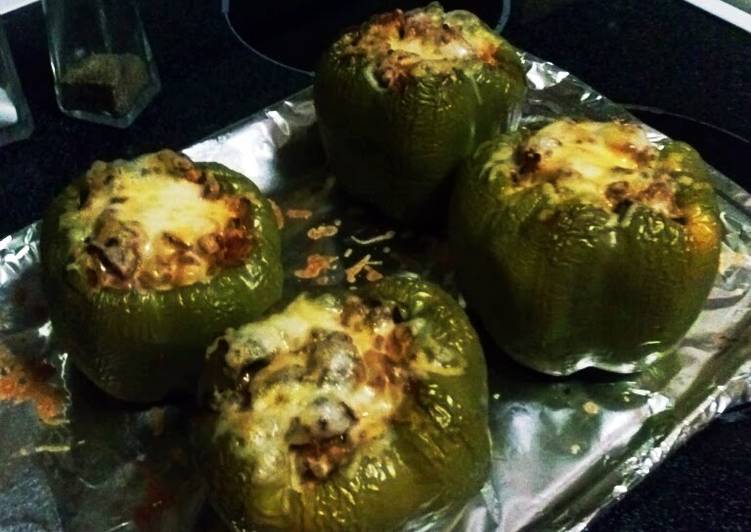 Fajita Style Stuffed Green Peppers! A must have meal for everyone!