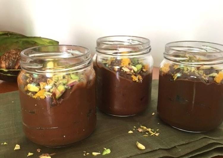 Chocolate avocado pudding