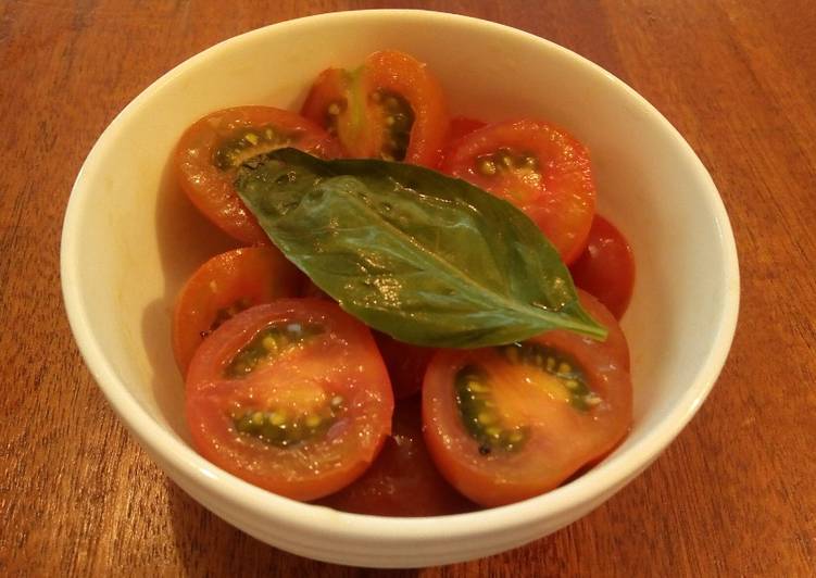 Marinade cherry tomatoes