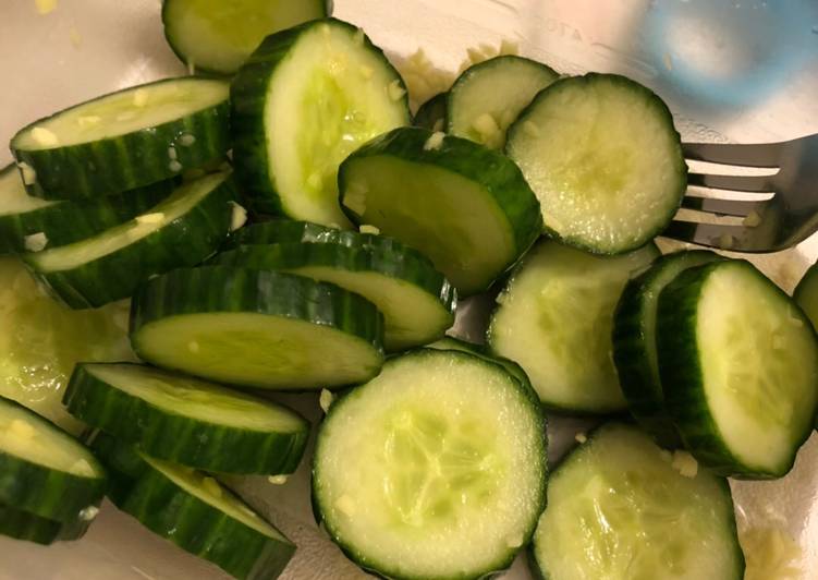 Cucumber chips for diet