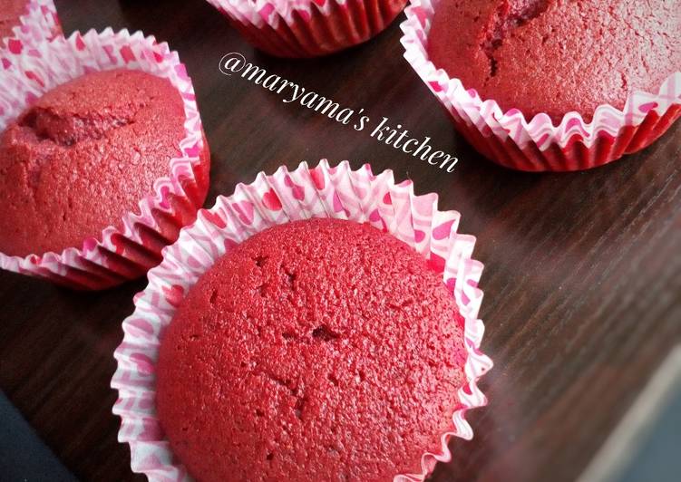 Red velvet cupcakes III