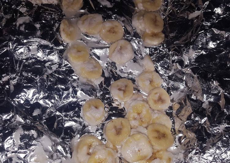 Frozen banana snack