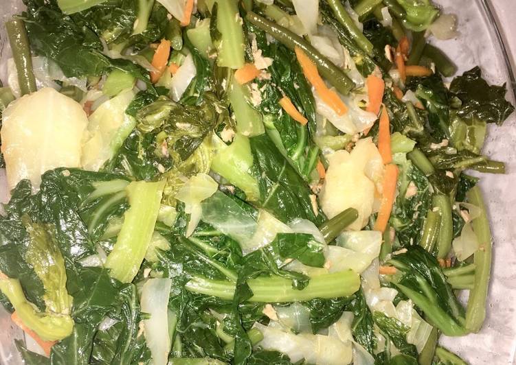Steamed kale salad