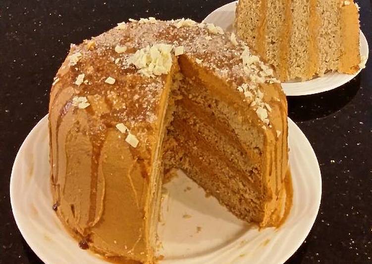 Cinnamon Layer Cake with Whipped Cinnamon Cream Filling and Frosting