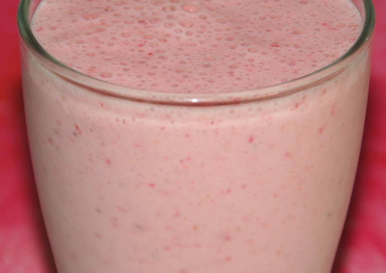 Strawberry & Oats Smoothie