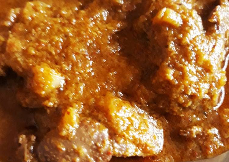 Chicken liver masala gravy