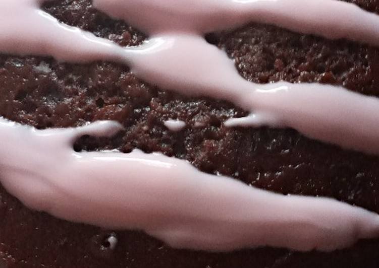 Homemade eggless chocolate cake