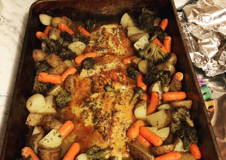 Garlic Buttered Salmon with Potatoes, Carrots, Broccoli !