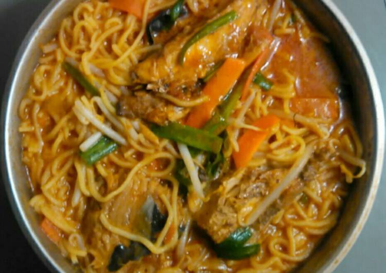 Chicken soup (ramen) noodles