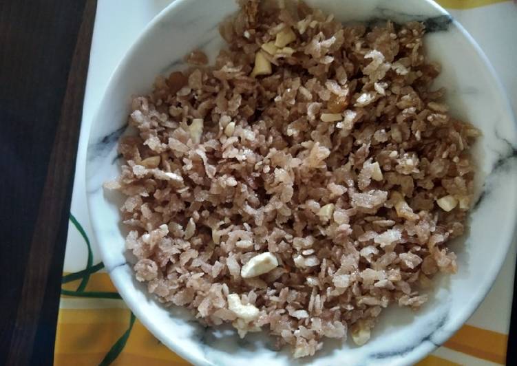 Sweet brown beaten rice (Brown poha)