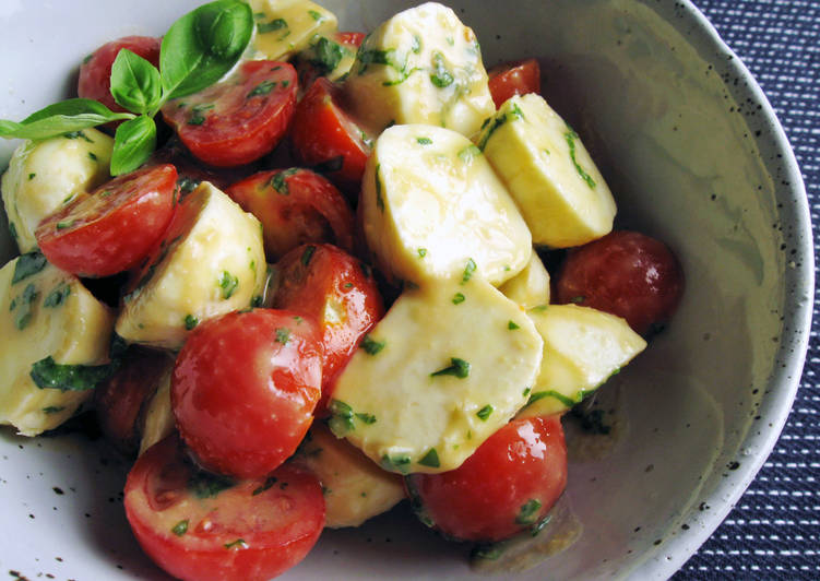 Bocconcini & Cherry Tomatoes With Basil Miso Sauce