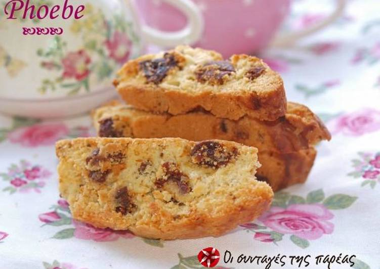 Biscotti with figs and anise