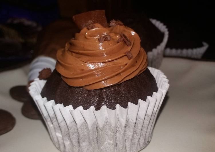 Simple Chocolate cupcakes