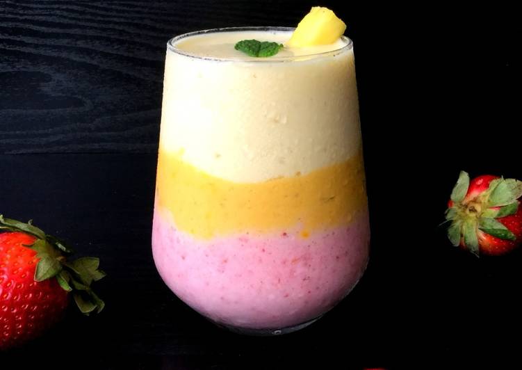 Tropical Layered Smoothie