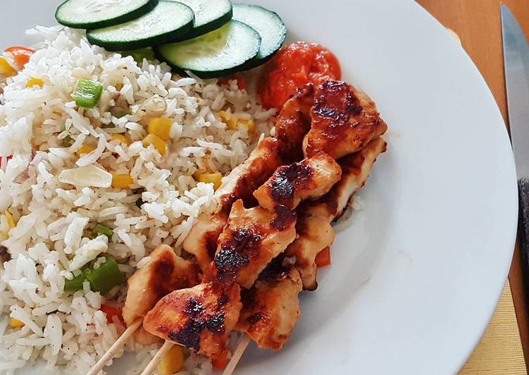 Grill Chicken Satay n' Fried Rice