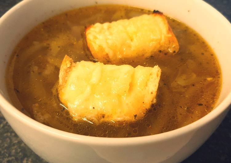 French Onion Soup with French Brie Croutons