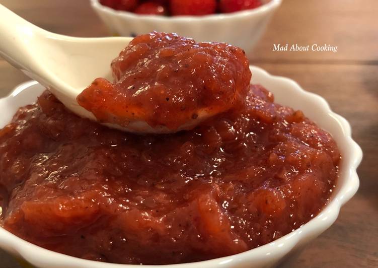 Strawberry Apple Chutney – Fruit Based Dip