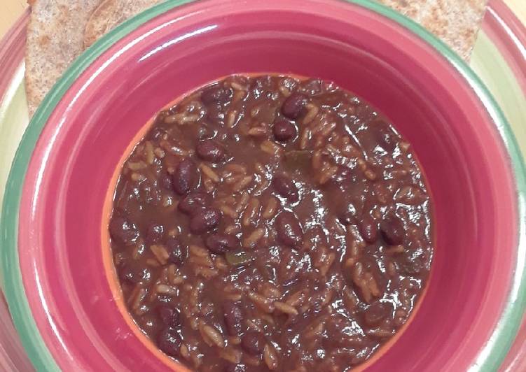 Black Bean and Rice Soup - Slow Cooker