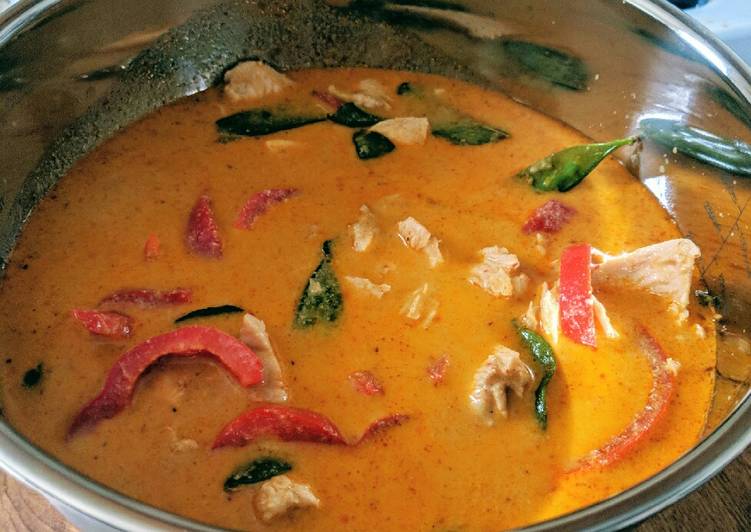 Thai Red Curry with Snow Peas