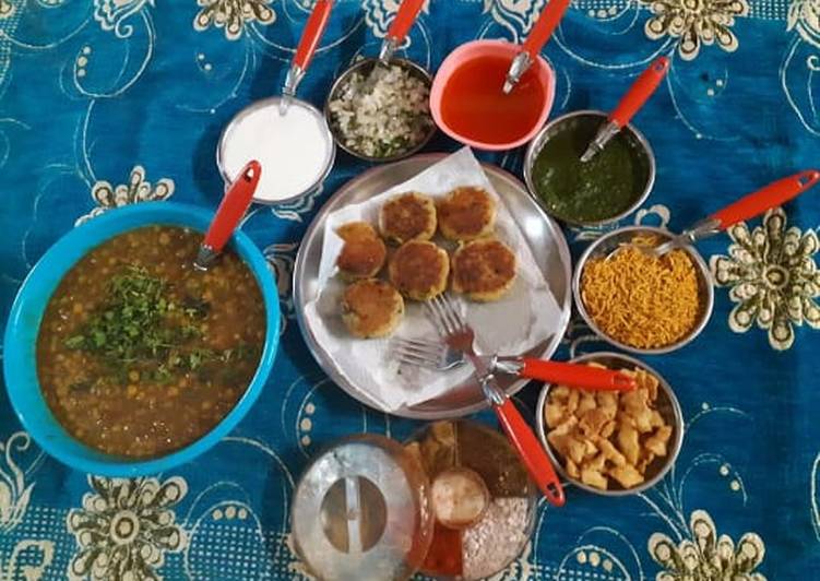 Ragada pasties (Maharashtrian Dish)